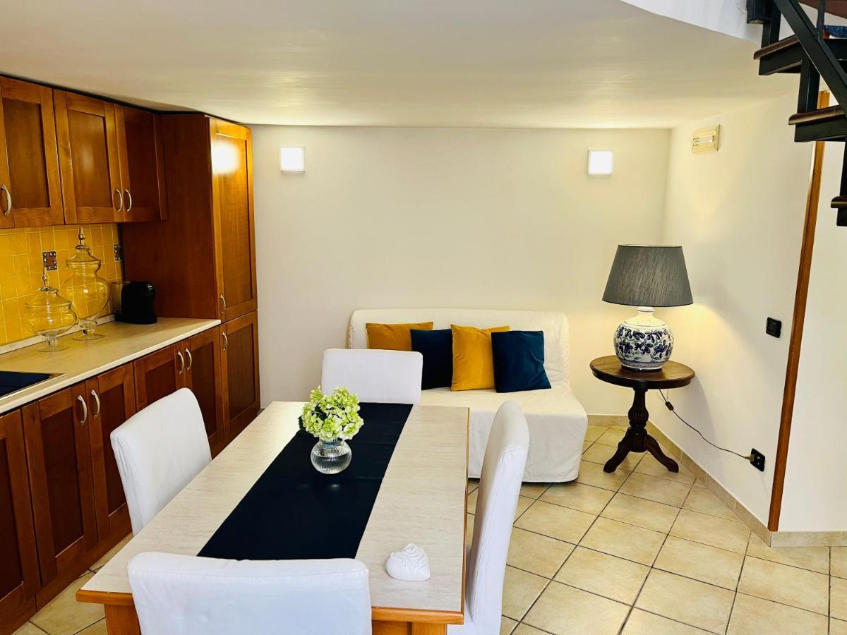 Gesu Nuovo Apartment Naples Exterior photo
